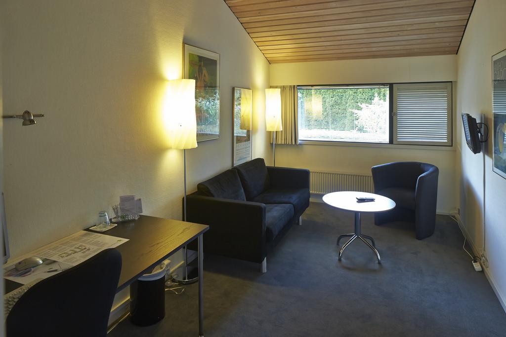 Vilvorde Kursuscenter Hotel Charlottenlund Habitación foto